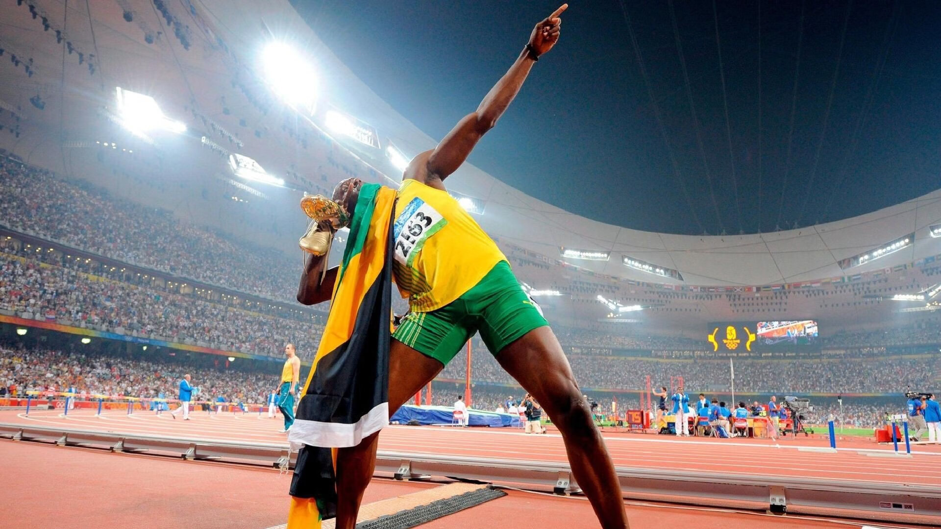 14场造12球!巴萨3-1完胜,拉什福德再进球,当选西甲官方最佳,巴萨后腰引援